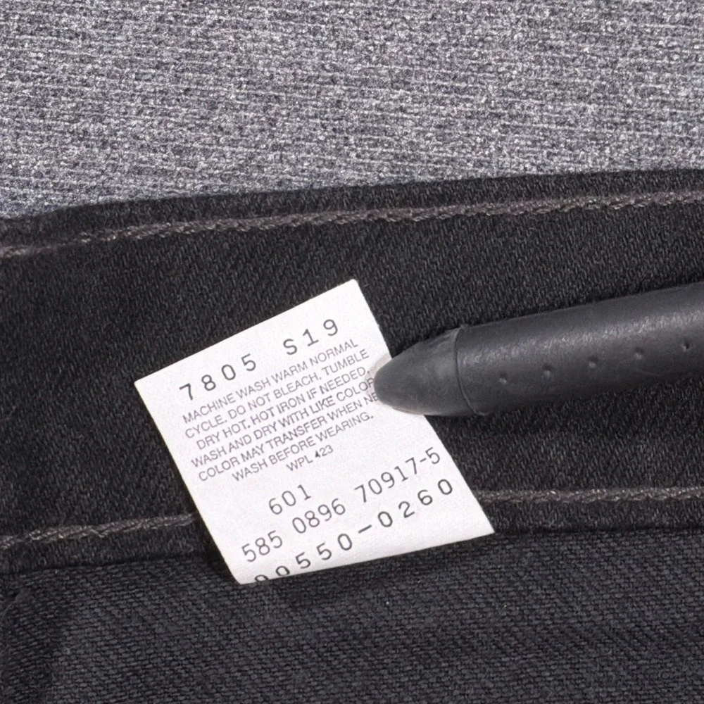 Levi's 550 Jeans Mens 34x32 Black Relaxed Fit Tapered Leg Denim Made in USA Vtg